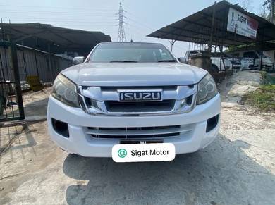 Isuzu D-Max 4x2 (STANDARD) in Kuching, SWK