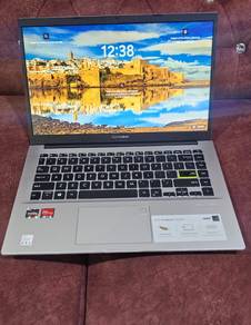 Asus VivoVook S14/S15