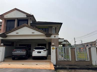 Semi-Detached House For Rent in Kuching,SWK