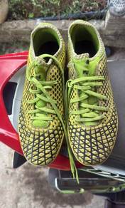 Kasut Futsal PUMA