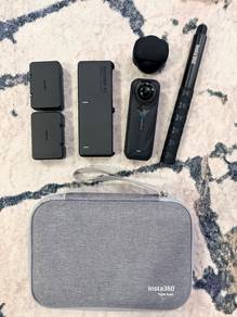 CAMERA INSTA360 x5