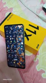 realme