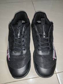 Sport shoes / Sneakers