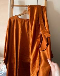 Kaftan satin one set in orange brick