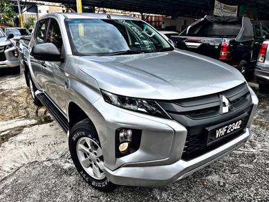 Mitsubishi Triton VGT in Desa Petaling, KUL