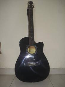 100% Good Condition...Morrison Acoustic Guitar