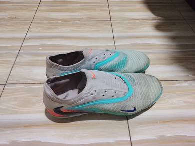 Nike Phantom Vision DF FG UK7 EUR41 RM100 