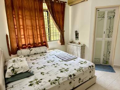 Condominium For Rent in Asia Heights