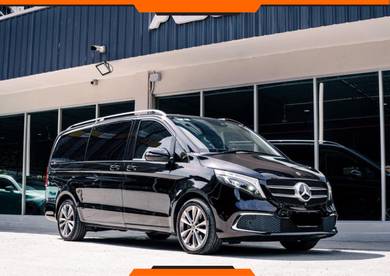 Mercedes Benz V220 220 D in Others, SGR