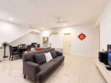 Townhouse For Rent in Setia Alam,SGR
