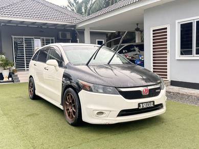 Honda Stream RSZ in Klang, SGR