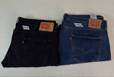 Levi’s 501 sz 44 Combo:.
