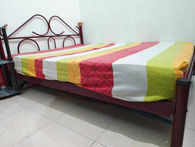 Katil Queen percuma tilam