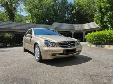 Mercedes Benz C180 180 in Ampang, SGR
