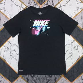 Nike graphic T Shirt