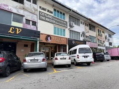 Shop lot For Rent in Ampang,SGR