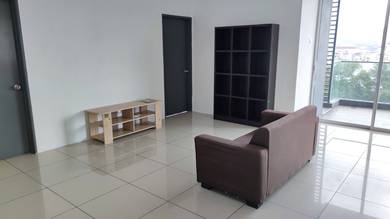 Condominium For Rent in Mahkota Garden
