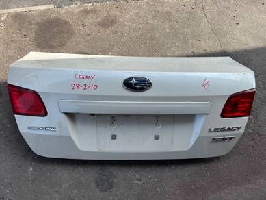 No 28-2-10 Subaru Legacy BM BR Sedan Rear Bonnet