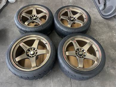 Nismo gt4 Nissan Skyline r34 r33 r32 Silvia