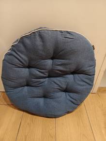 Round Cushion Seat