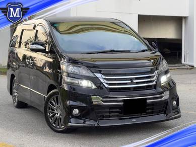 Toyota Vellfire Z PLATINUM SELECTION II in Serdang, KUL