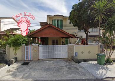 Semi-Detached House For Sale in Gelugor,PNG