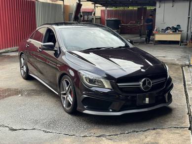 Mercedes Benz CLA45 45 AMG (CBU) in Kajang, SGR