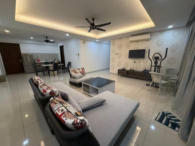 Condominium For Rent in Berjaya Condominium