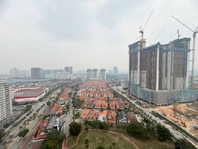 Condominium For Rent in The Treez Jalil Residen