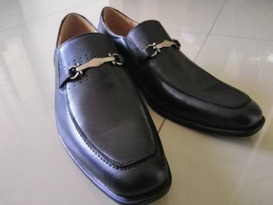 Hush Puppies Leather shoes