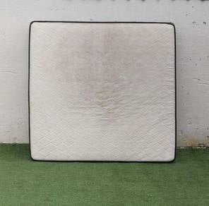 YE94C Tilam King Spring Mattress 10" LUCREZIA