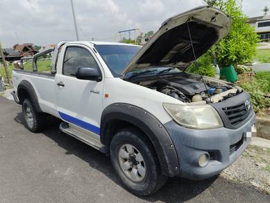 Toyota Hilux VNT in Skudai, JHR
