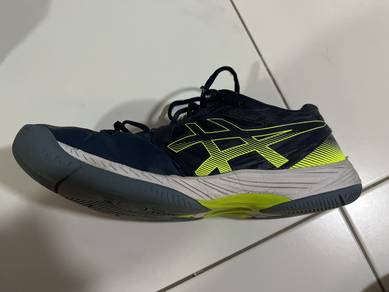ASICS Gel Court Hunter 3 Badminton Shoes