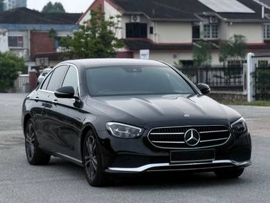 Mercedes Benz E200 200 AVANTGARDE (CKD) in Johor Bahru, JHR