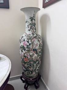 Large Chinese Famille Rose Porcelain Floor Vase