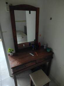 Meja Solek
