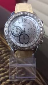Ladies GUESS W0017L1 Watch