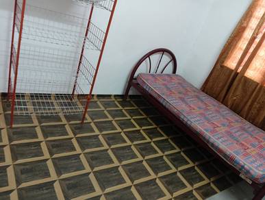 Room in Old Klang Road, KUL