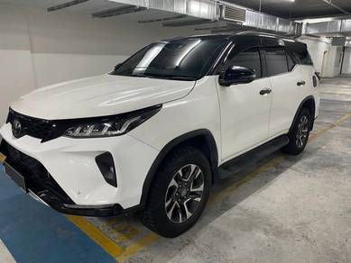 Toyota Fortuner VRZ in Setia Alam, SGR