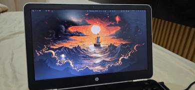 2nd Hand HP Pavilion 15 i5 7th Gen Omarchy Linux