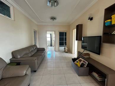 Apartment For Sale in Desa Impiana