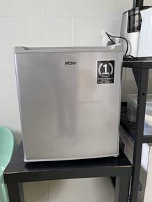Haier Mini Fridge