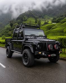 Land Rover Defender 110 HIGH CAPACITY PICK UP in Puchong, SGR