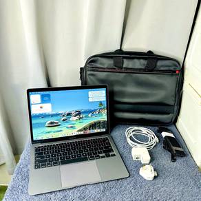 MacBook Air M1 | 256GB | 100% Battery| Like New