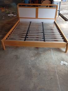 King bed