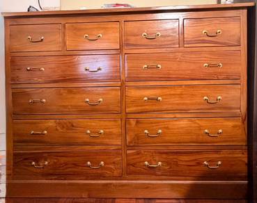 Teakwood Chest of drawers