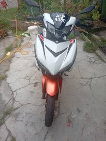 Yamaha Y15ZR