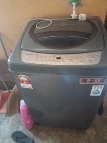 mesin basuh Toshiba 10kg