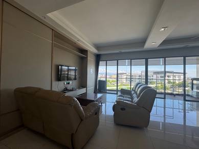 Service Residence For Rent in The Loft Residence