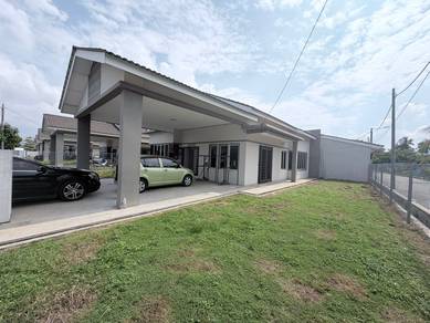 Bungalow House For Sale in Balok,PHG